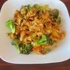 Best Chicken w. Broccoli in Newport News, VA