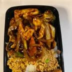 Best Chicken with Garlic Sauce (Combination Platter) in Newport News, VA