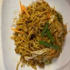 Best Chicken Lo Mein in Newport News, VA